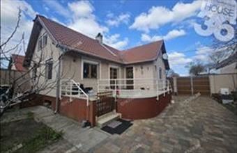 Eladó Kecskeméti családi ház hirdetés (74747343)