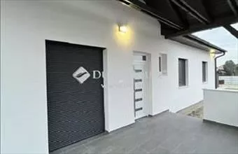 Eladó Nagykőrösi családi ház hirdetés (53474913) Eladó Nagykőrösi családi ház hirdetés (53474913)
