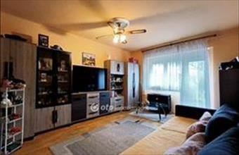 Eladó Szolnoki tégla lakás hirdetés (78334754)