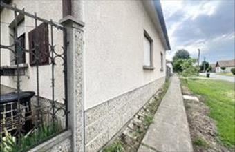 Eladó Eleki családi ház hirdetés (44772493)