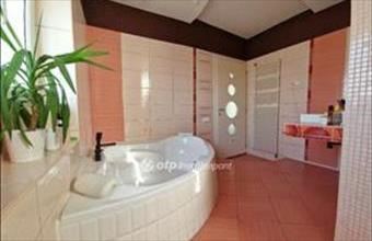 Eladó Ceglédi családi ház hirdetés (51764147)