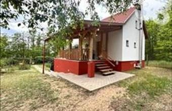 Eladó Kecskeméti családi ház hirdetés (73245474)