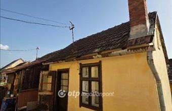 Eladó Mezőhegyesi tégla lakás hirdetés (73223527)