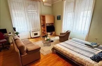 Eladó Budapest VI. kerületi tégla lakás hirdetés (99751939) Eladó Budapest VI. kerületi tégla lakás hirdetés (99751939)