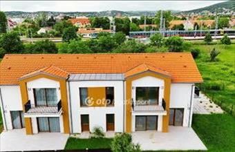 Eladó Balatonfüredi ikerház hirdetés (14994445)