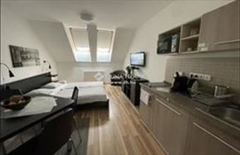 Eladó Pécsi irodaház hirdetés (69364943)