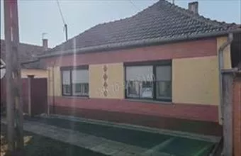 Eladó Békéscsabai családi ház hirdetés (68944477) Eladó Békéscsabai családi ház hirdetés (68944477)