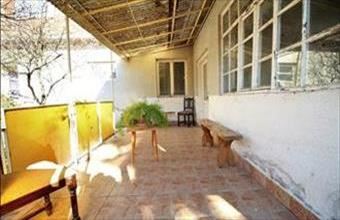 Eladó Sarkadi családi ház hirdetés (89939392)