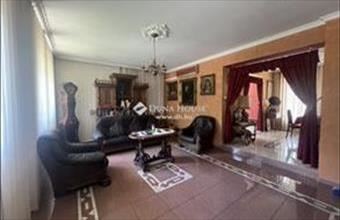 Eladó Szegedi családi ház hirdetés (37824884)