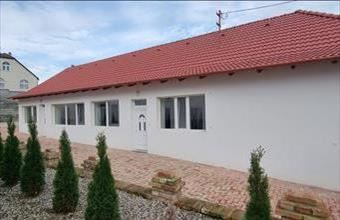 Kiadó Paksi családi ház hirdetés (43439243)