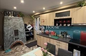 Eladó Pécsi tégla lakás hirdetés (32245497)