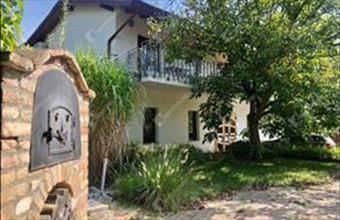 Eladó Balatonszárszói családi ház hirdetés (87376831)