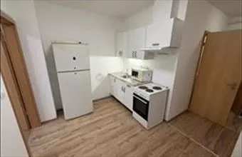 Eladó Mosonmagyaróvári tégla lakás hirdetés (74558546) Eladó Mosonmagyaróvári tégla lakás hirdetés (74558546)