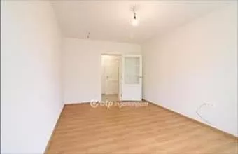 Eladó Budapest XX. kerületi csúsztatott zsalus lakás hirdetés (46392664) Eladó Budapest XX. kerületi csúsztatott zsalus lakás hirdetés (46392664)