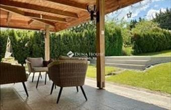 Eladó Budapest III. kerületi családi ház hirdetés (77743357)