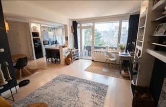 Eladó Budapest II. kerületi csúsztatott zsalus lakás hirdetés (98737787)