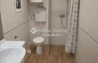 Eladó Budapest XVII. kerületi sorház hirdetés (87632992) Eladó Budapest XVII. kerületi sorház hirdetés (87632992)