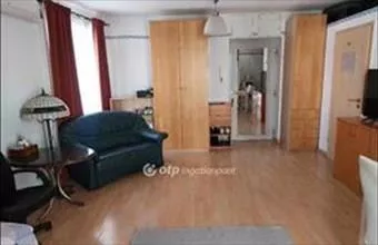 Eladó Budapest VII. kerületi tégla lakás hirdetés (77236397) Eladó Budapest VII. kerületi tégla lakás hirdetés (77236397)