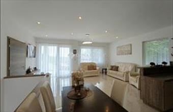 Eladó Pomázi családi ház hirdetés (52759233)