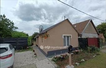 Eladó Pilisi tanya hirdetés (67429324)