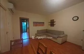 Eladó Budapest VIII. kerületi csúsztatott zsalus lakás hirdetés (54734441)