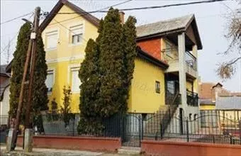 Eladó Jászapáti családi ház hirdetés (75949472) Eladó Jászapáti családi ház hirdetés (75949472)