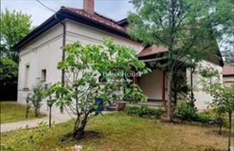 Eladó Kecskeméti családi ház hirdetés (95358697)