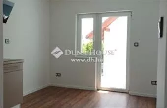 Eladó Budapest XVI. kerületi tégla lakás hirdetés (45565793) Eladó Budapest XVI. kerületi tégla lakás hirdetés (45565793)