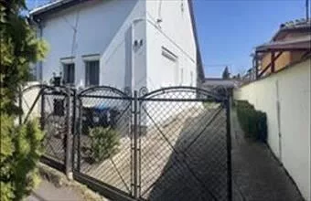 Eladó Budapest XX. kerületi családi ház hirdetés (39333958) Eladó Budapest XX. kerületi családi ház hirdetés (39333958)