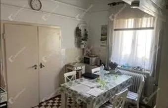 Eladó Komáromi családi ház hirdetés (99689276) Eladó Komáromi családi ház hirdetés (99689276)