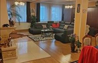 Eladó Budapest XIII. kerületi családi ház hirdetés (74852699)