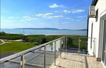 Eladó Balatonfenyvesi hétvégi ház hirdetés (32475422) Eladó Balatonfenyvesi hétvégi ház hirdetés (32475422)
