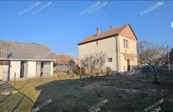 Eladó Kunszentmiklósi családi ház hirdetés (32395466) Eladó Kunszentmiklósi családi ház hirdetés (32395466)
