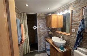 Eladó Szentendrei családi ház hirdetés (94732763)