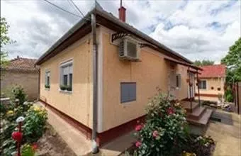 Eladó Berettyóújfalui családi ház hirdetés (48428974)