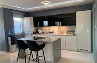 Eladó Kerepesi családi ház hirdetés (48895244)