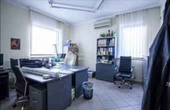 Eladó Budapest XVI. kerületi üzlethelyiség utcafronton hirdetés (97922774)