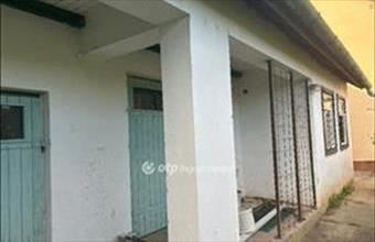 Eladó Nádudvari családi ház hirdetés (94999463)