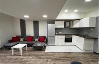 Eladó Budapest V. kerületi tégla lakás hirdetés (97897475)