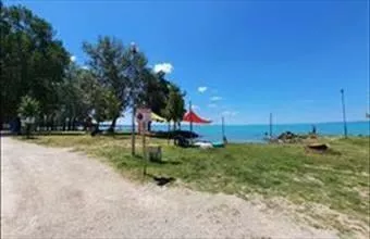 Eladó Balatonakarattyai tégla lakás hirdetés (23693356) Eladó Balatonakarattyai tégla lakás hirdetés (23693356)