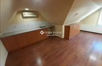 Eladó Budapest XVII. kerületi üzlethelyiség utcafronton hirdetés (89497187) Eladó Budapest XVII. kerületi üzlethelyiség utcafronton hirdetés (89497187)