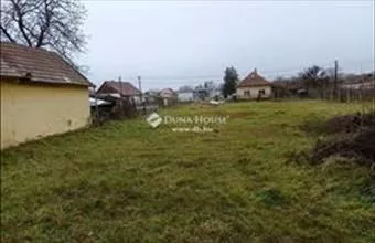 Eladó Újszászi lakóövezeti telek hirdetés (18526762) Eladó Újszászi lakóövezeti telek hirdetés (18526762)