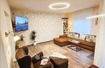 Eladó Budapest XV. kerületi tégla lakás hirdetés (49527349) Eladó Budapest XV. kerületi tégla lakás hirdetés (49527349)