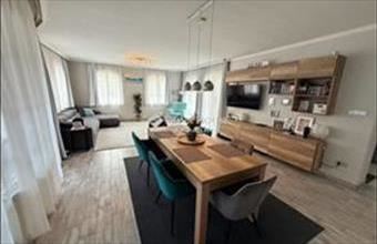 Eladó Székesfehérvári családi ház hirdetés (95738494)