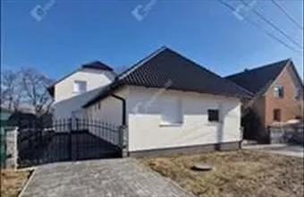 Eladó Komáromi családi ház hirdetés (83195997)