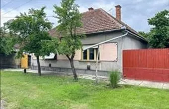 Eladó Jánoshalmai családi ház hirdetés (77637595) Eladó Jánoshalmai családi ház hirdetés (77637595)