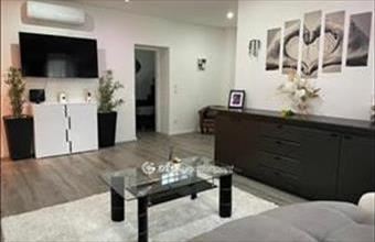 Eladó Fertőszentmiklósi tégla lakás hirdetés (61939748)