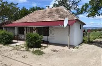 Eladó Ősi egyéb nyaraló hirdetés (99478733) Eladó Ősi egyéb nyaraló hirdetés (99478733)