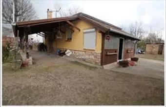 Eladó Szentmártonkátai családi ház hirdetés (23996252) Eladó Szentmártonkátai családi ház hirdetés (23996252)