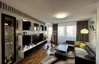 Eladó Budapest XXI. kerületi tégla lakás hirdetés (77144635) Eladó Budapest XXI. kerületi tégla lakás hirdetés (77144635)